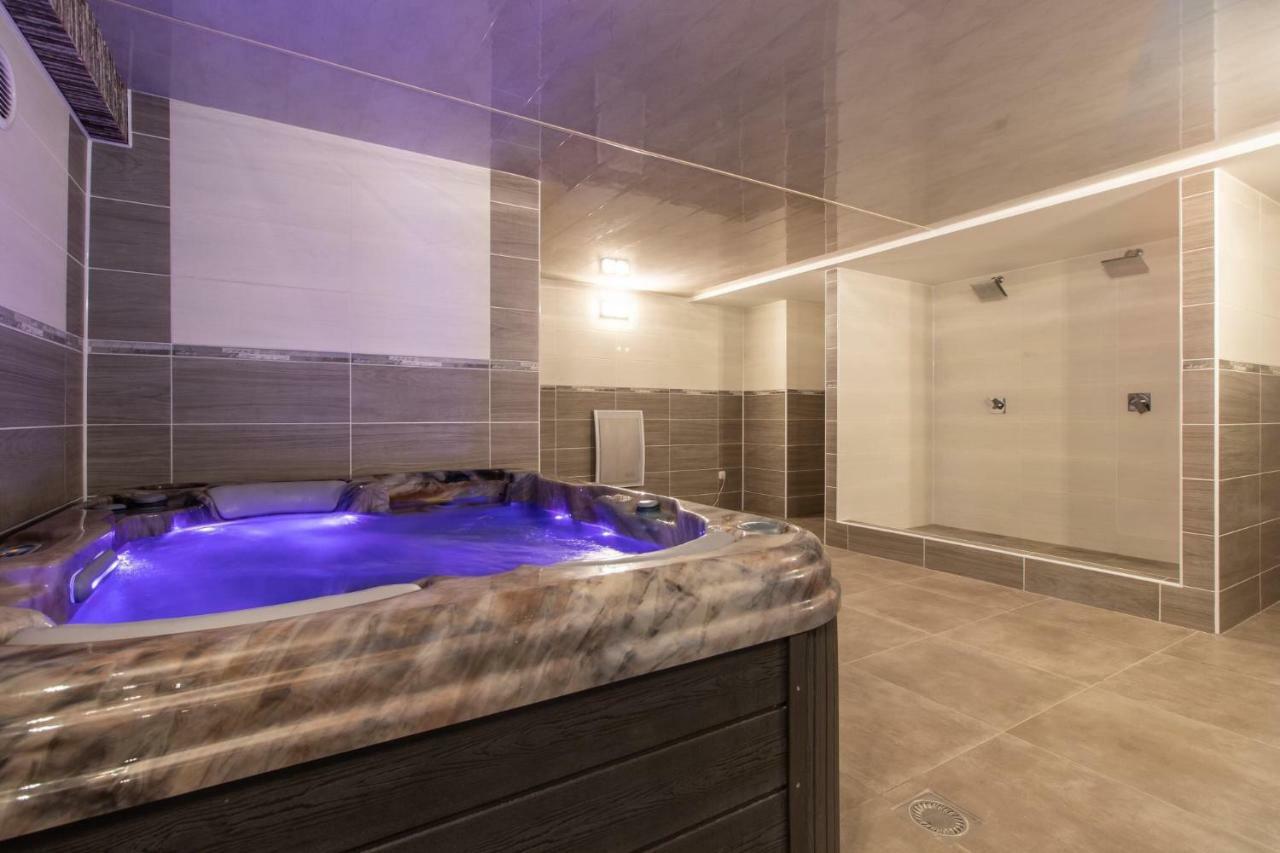 Restaurace penzion Pod Šumárníkem Tvarozna Lhota Exterior foto