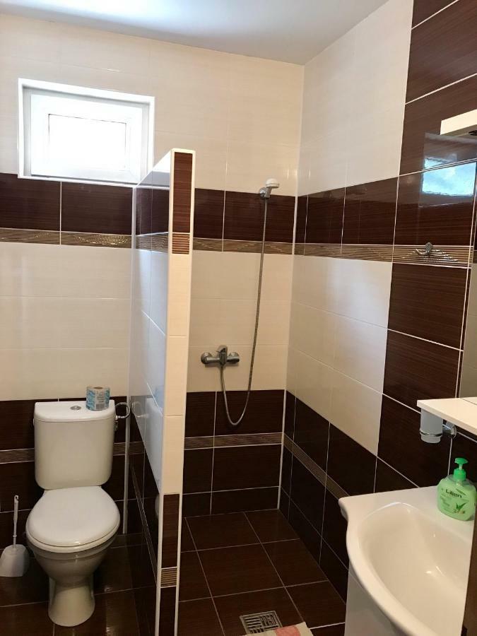 Restaurace penzion Pod Šumárníkem Tvarozna Lhota Exterior foto
